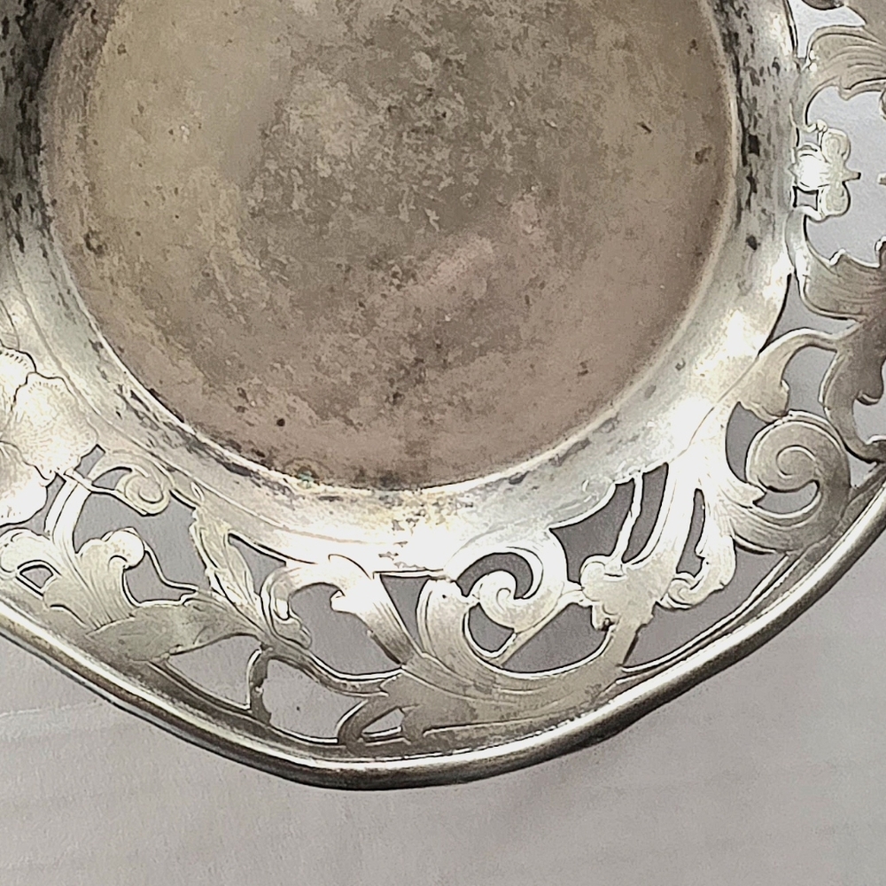 Art Nouveau Silver Plated Basket (5" Across) No Markings- Lovely - Picture 5 of 8